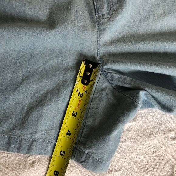 NWT VTG 90s Liz Claiborne Denim Shorts Light Wash High Waist Size 10 Preppy - Picture 6 of 7